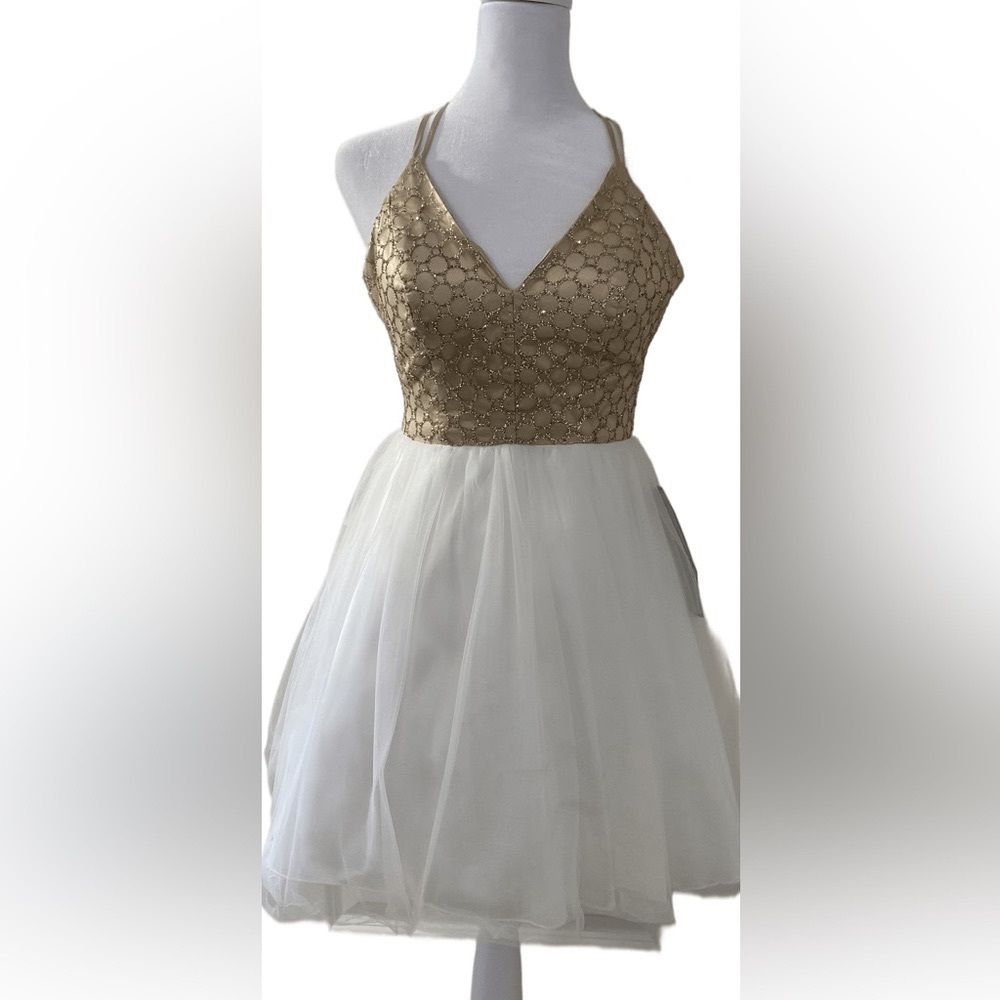 NWT B Darlin -  gold/cream dress,  SZ 1/2